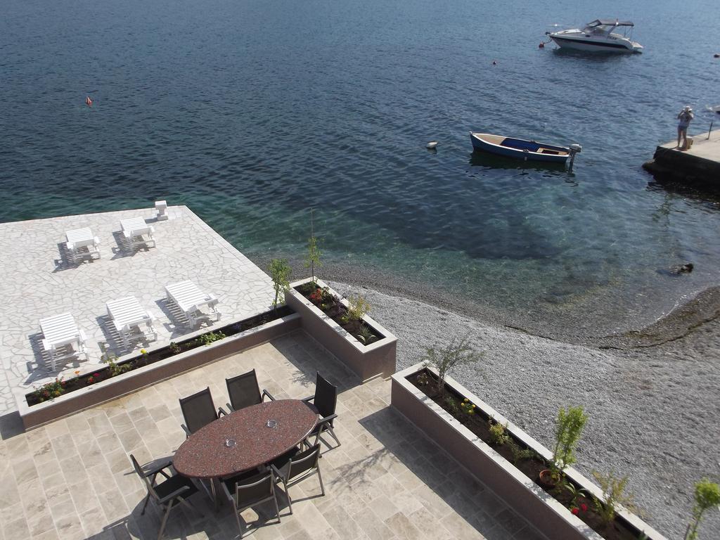 Aruba Apartments ติวัต ภายนอก รูปภาพ