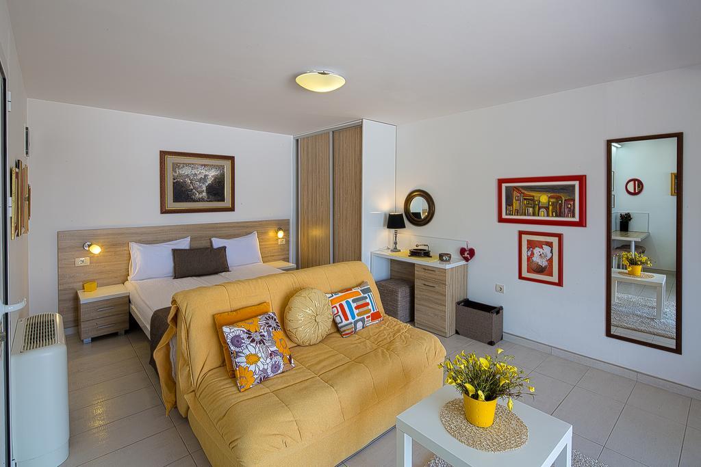 Aruba Apartments ติวัต ภายนอก รูปภาพ